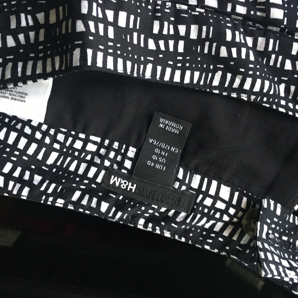 Skirt - Picture 2 of 2